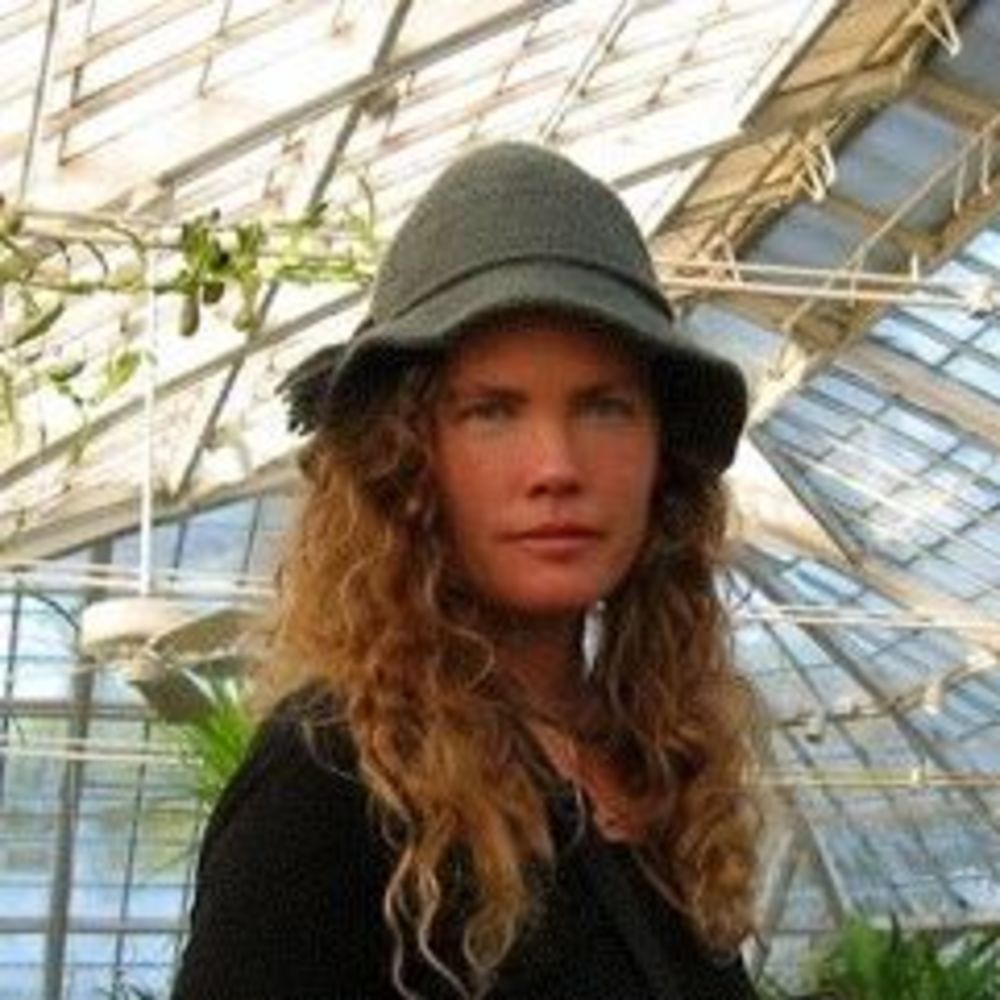 Meet your Posher, Carol